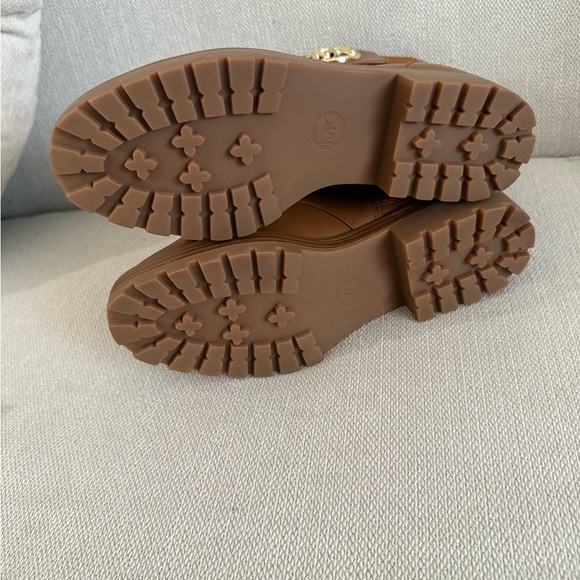 Michael kors lace up combat Boots - Picture 4 of 5